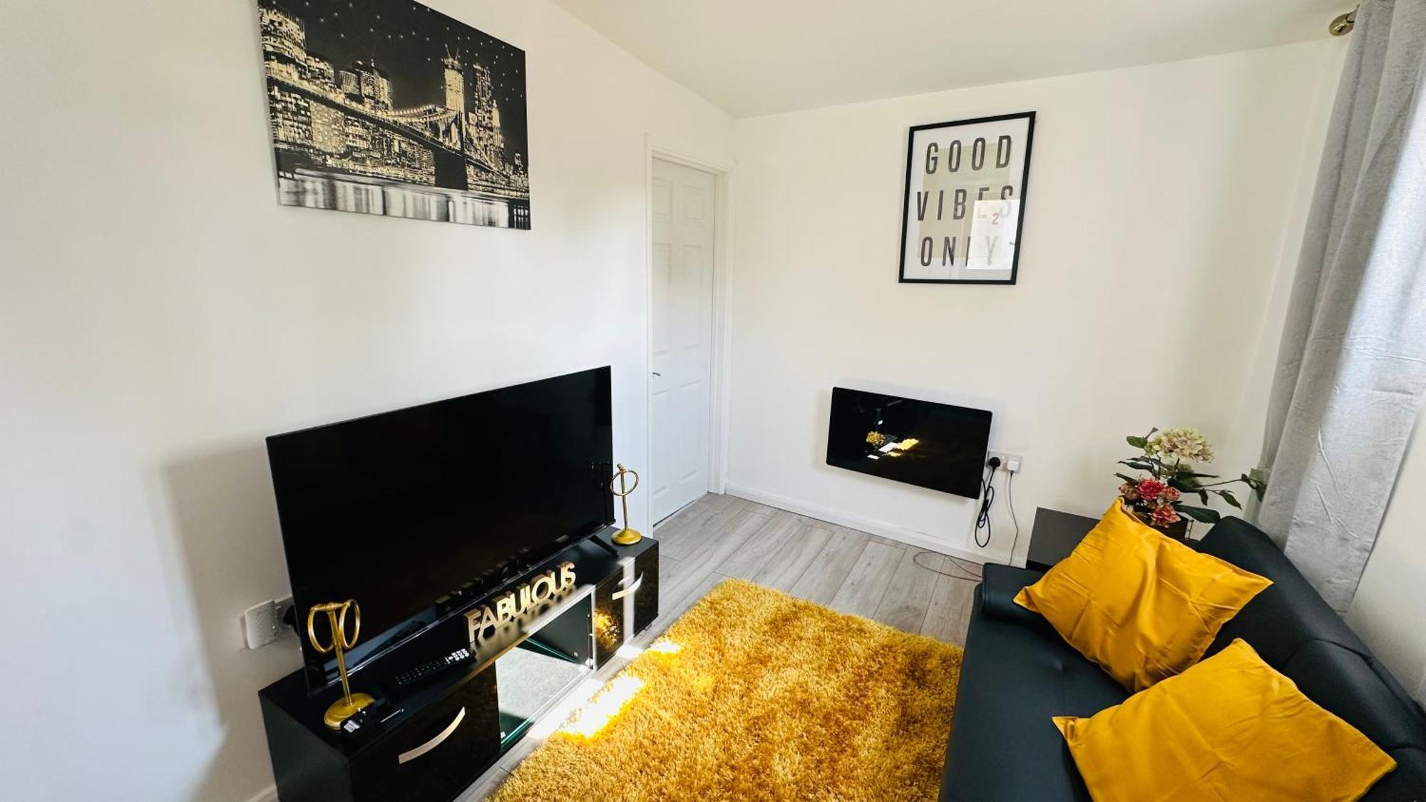 Cosy And Comfy Appartement Londen Buitenkant foto