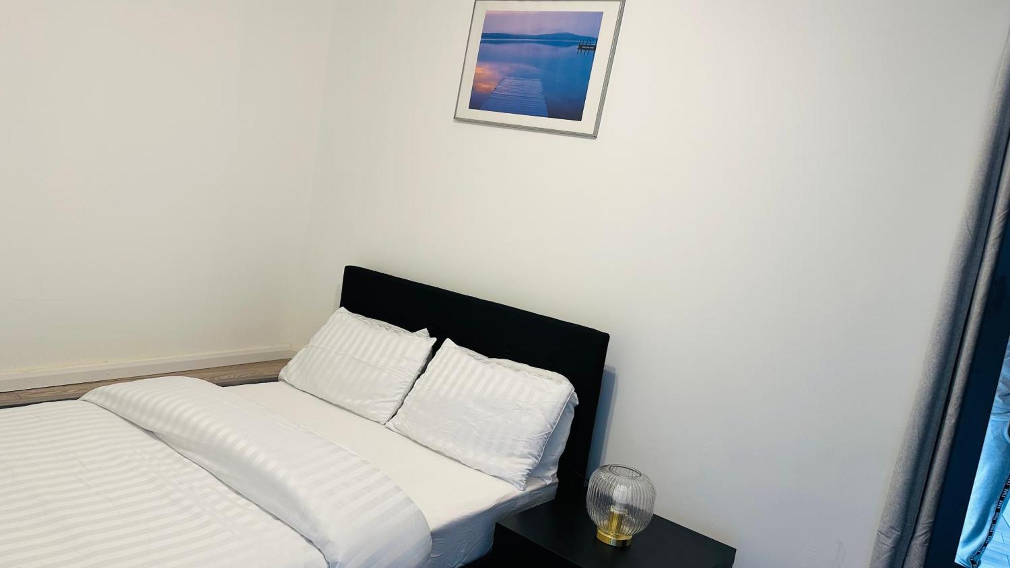 Cosy And Comfy Appartement Londen Buitenkant foto