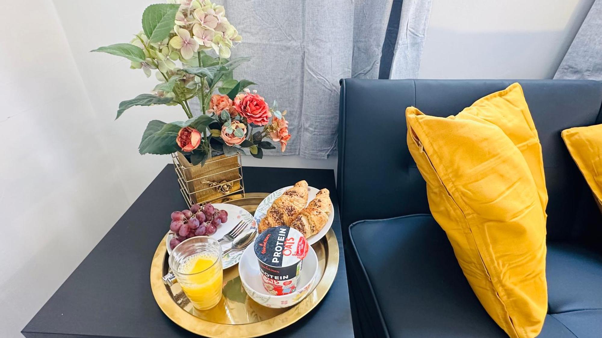Cosy And Comfy Appartement Londen Buitenkant foto